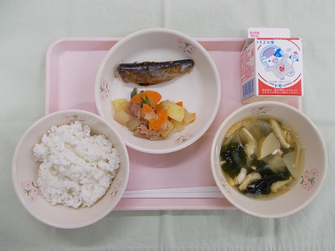 4月28日中学校献立