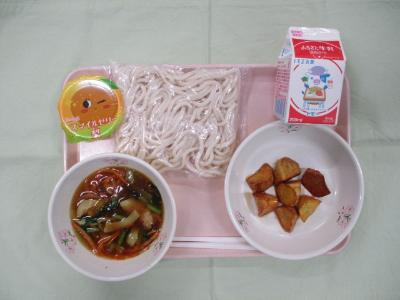令和8年10月15日中学校給食