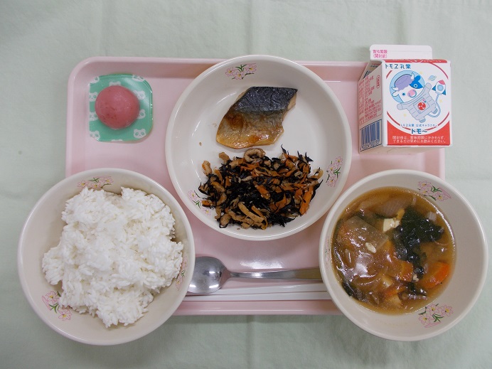 11月10日小学校献立